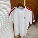 Beyaz Moncler T-Shirt Kırmızı Şeritli
